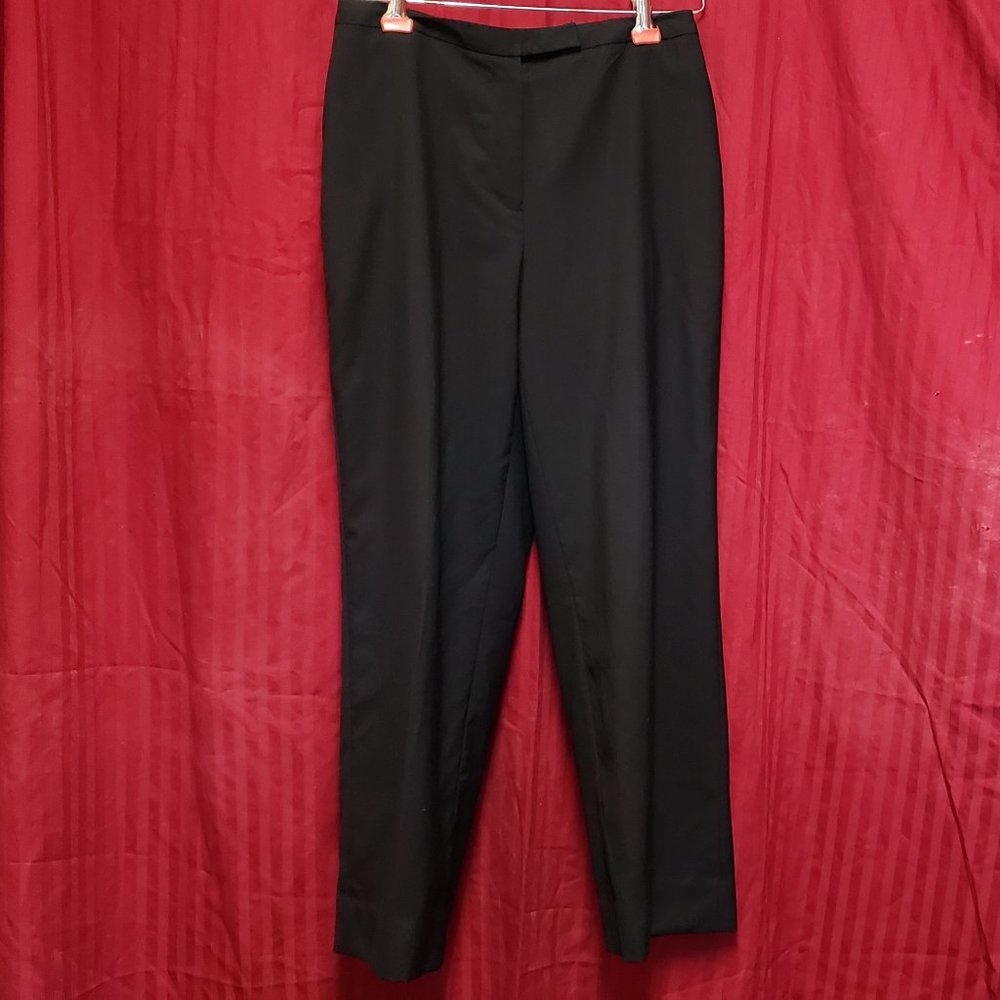 🍁Petite Size 4 100% wool Charter Club  Black Dress pants.